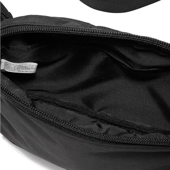 PINK Victoria’s Secret Belt Bag - Picture 5 of 10